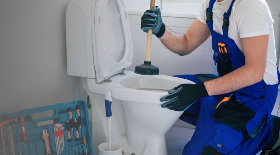 Local annual plumbing maintenance in Hale Center, TX